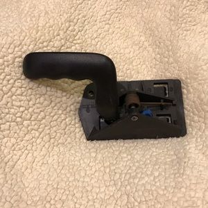 Chev Silverado Tahoe GMC Sierra Yukon Interior Door Handle 15029904  15057526